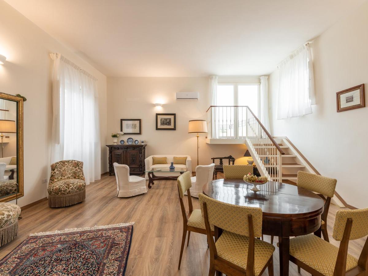 B&B Palazzo Merello Cagliari Kültér fotó